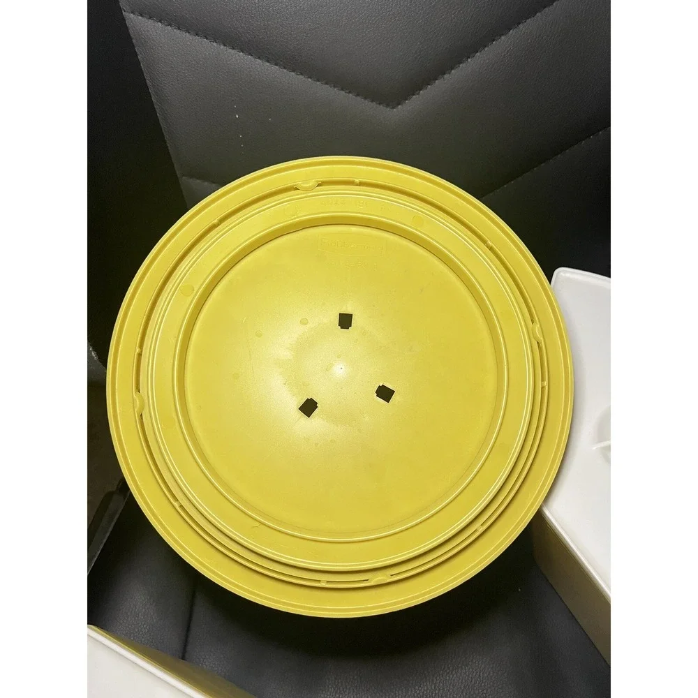 Vintage 70's Rubbermaid Retro Party Plan Canister Lazy Susan Set in Harvest Gold